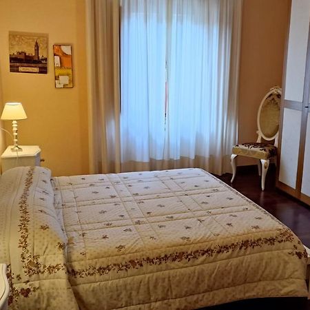 Casa Daniela Apartment บาญญี ดี ลุกกา ภายนอก รูปภาพ